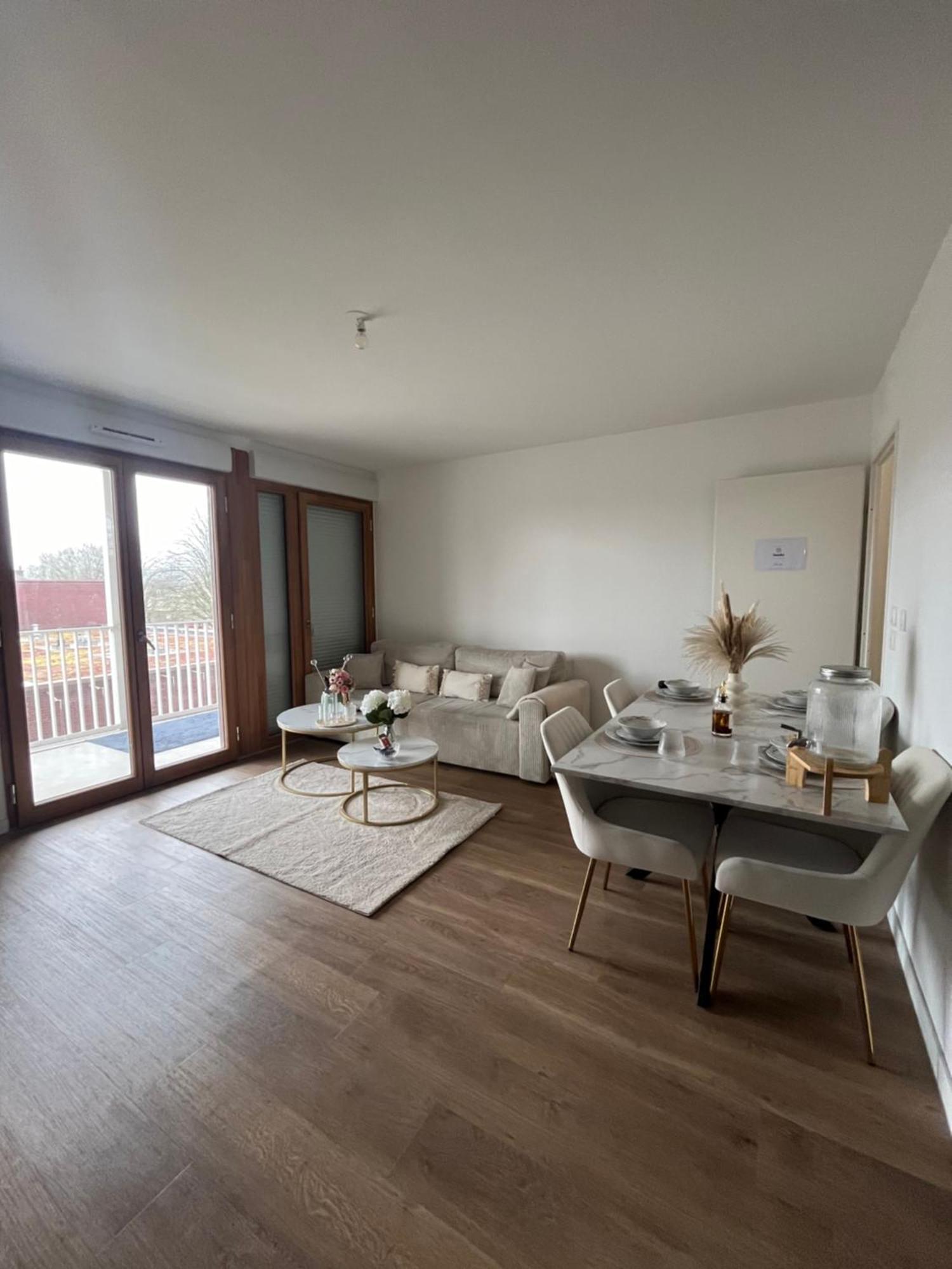 Appartement Luxueux Au Coeur De Lille Exterior foto